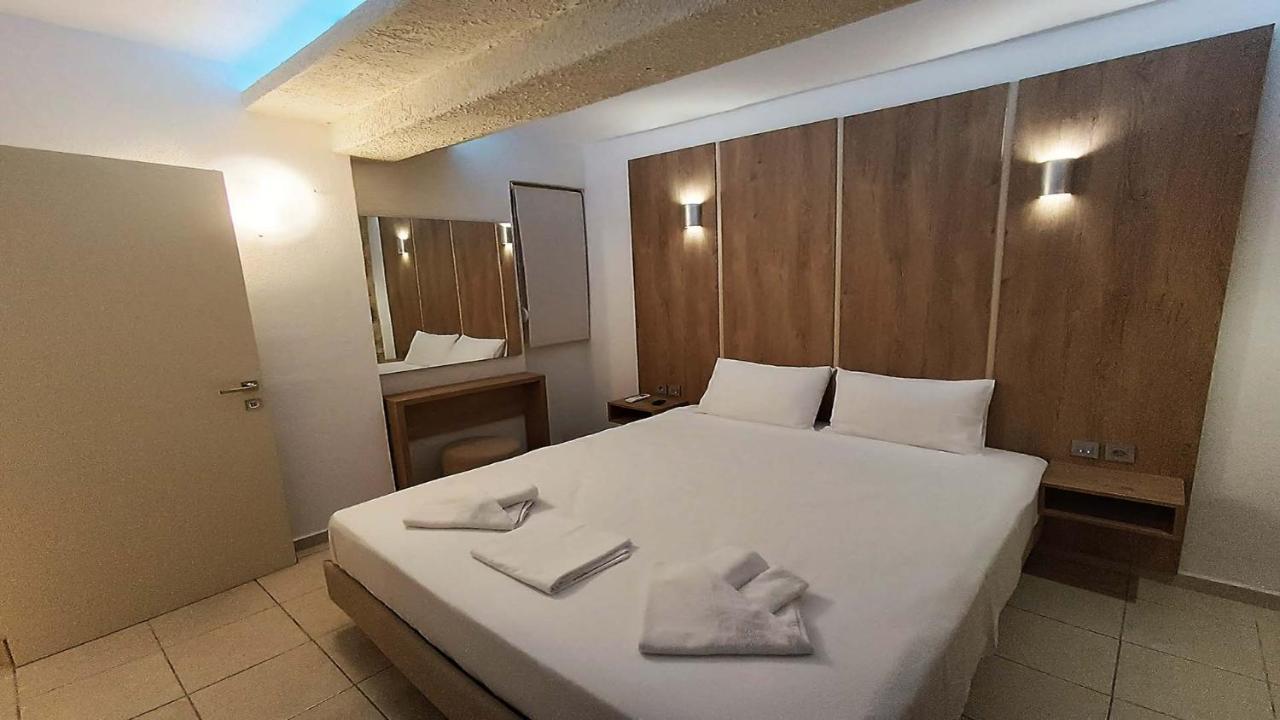 Anastasia Luxury Suites By Xenius Zeus In Nea Flogita Exterior foto